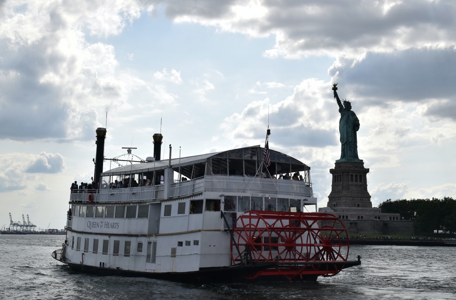 Boat Cruise Statue of Liberty